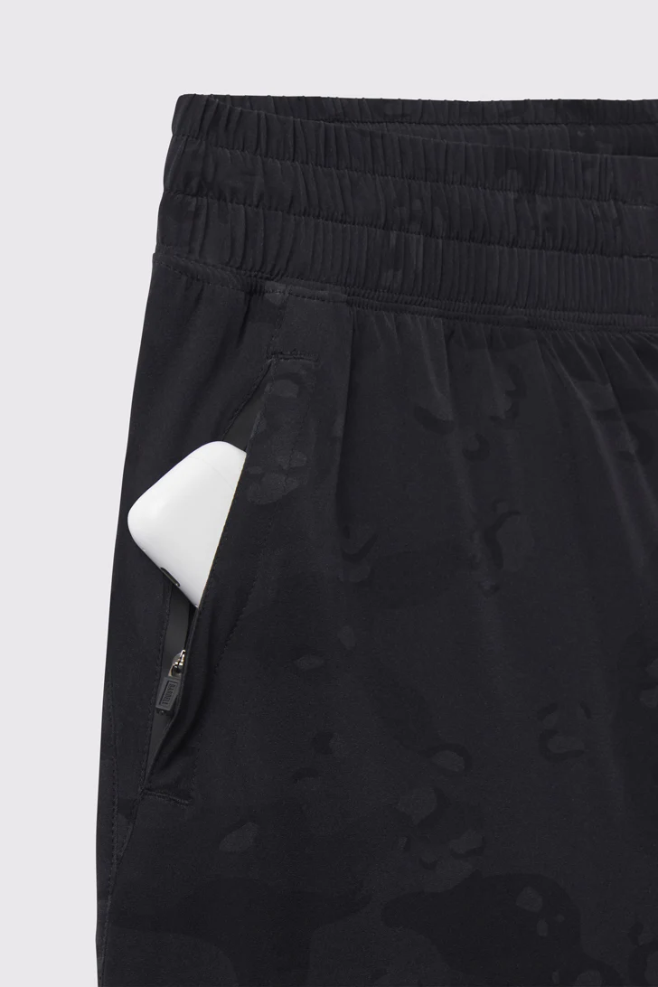 Phantom Short - Image 40